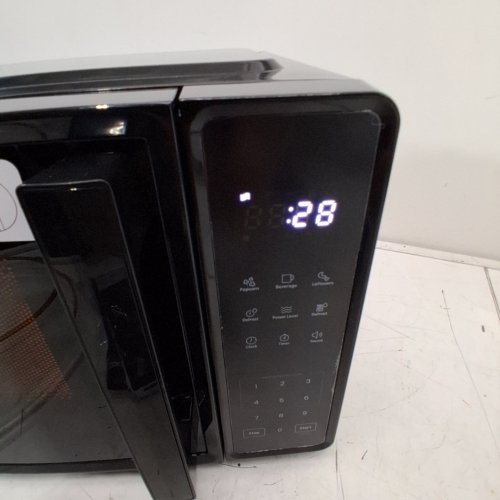 CHEFMAN MICROWAVE OVEN WITH 10 POWER MODES & CHILD SAFETY LOCK - 0.7 CU.FT. - BLACK (MODEL: RJ55-7-V2) image 2