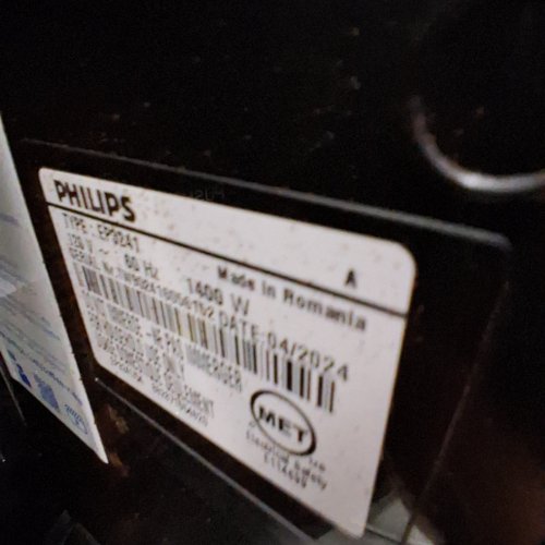 PHILIPS 3200 SERIES LATTEGO FULLY AUTOMATIC ESPRESSO MACHINE WITH BUILT-IN GRINDER & MILK FROTHER - BLACK (MODEL: EP3241/54) image 7