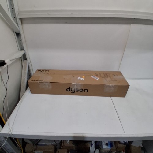 DYSON V15 DETECT PLUS CORDLESS MULTI-PURPOSE VACUUM CLEANER WITH ATTACHMENTS - GREY (MODEL: SV47) image 11