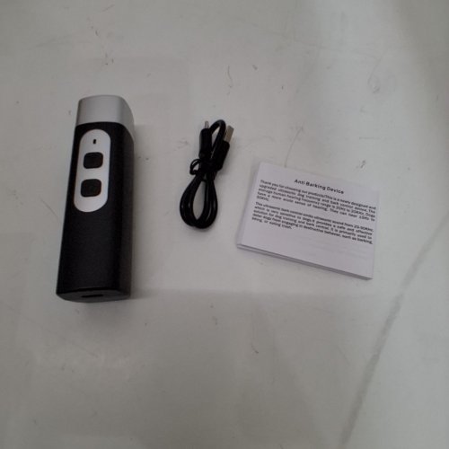 ULTRASONIC ANTI BARKING DEVICE WITH LED FLASHLIGHT - BLACK / SILVER image 3