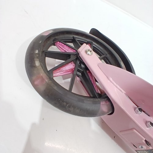 KID'S AERO A5 SCOOTER WITH LIGHT UP WHEELS - 7" - PINK / BLACK (MODEL: A5) image 4