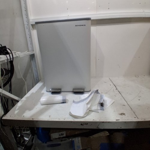 SONGMICS COMPARTMENT PEDAL GARBAGE CAN WITH SOFT-CLOSE LID-X2 -30 L CANS- MATTE WHITE -(MODEL: LTB741W01) image 3