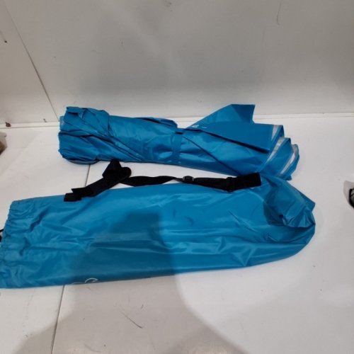 AMMSUN TWICE FOLDED PORTABLE TRAVEL BEACH UMBRELLA WITH SAND ANCHOR - 6.5FT - BLUE/WHITE (MODEL:TS71015-WBG) image 2