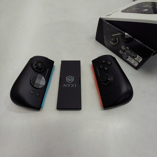 NYXI HYPERION 3 THIRD-PARTY WIRELESS SWITCH 2 MAGNETIC SPLIT CONTROLLER - BLACK (MODEL:NS-202) image 3