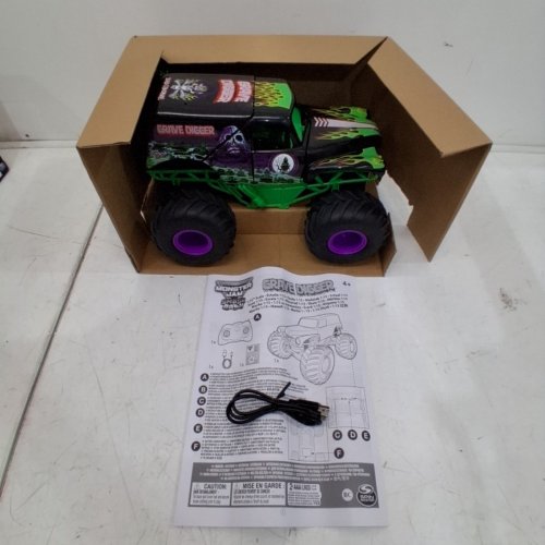 MONSTER JAM SMASH & BASH GRAVE DIGGER RC CAR - CRASH AND REPAIR - AGES 4+ - BLACK/GREEN (MODEL:‎ 6073891) image 3