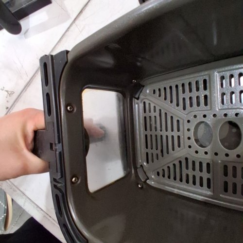 GREENPAN BISTRO DUAL ZONE AIR FRYER - TWO 4L BASKETS/8L - BLACK - (MODEL-CC008842) image 5