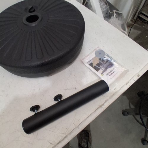 JEARY WATER FILLED PATIO UMBRELLA STAND - 81.5LBS MAX - BLACK (MODEL: A091-004-001-044) image 3