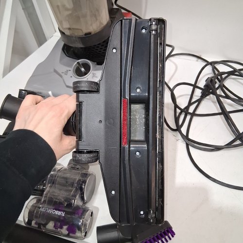 BISSELL AEROSWIFT TURBO UPRIGHT CORDED VACUUM WITH CLEANING TOOLS - PURPLE/GREY (MODEL: 1808B) image 6