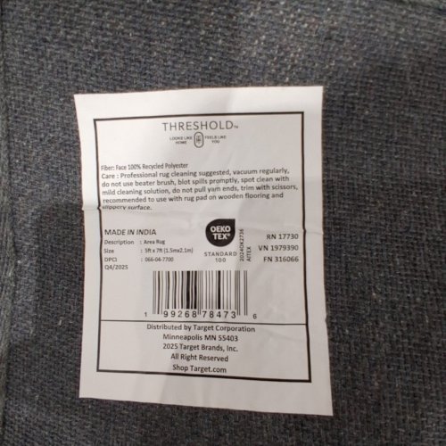 THRESHOLD BROKEN STRIPED WOVEN AREA RUG- 5FT X 7FT - CREAM/BLUE (MODEL: 066 04 7700) image 3