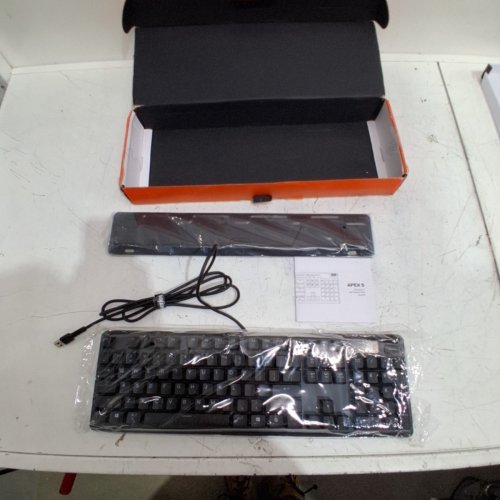 STEELSERIES APEX 5 MECHANICAL GAMING KEYBOARD – OLED SMART DISPLAY – USB PASSTHROUGH AND MEDIA CONTROLS – HYBRID GAMING SWITCHES BLUE – RGB BACKLIT (MODEL : APEX5) image 5