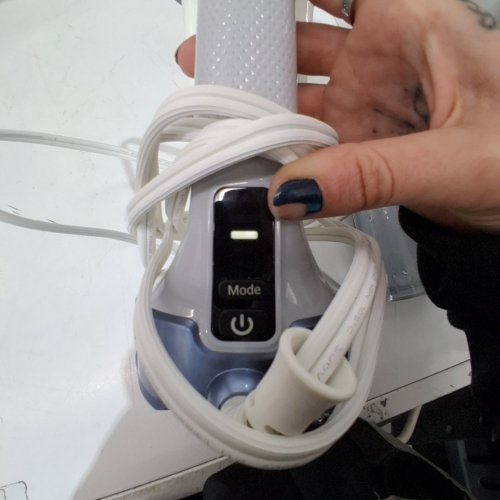 ROWENTA PURE BOOST 2-IN-1 STEAMER & IRON - 1875W - BLUE / WHITE image 2