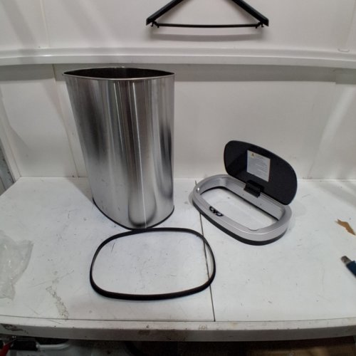 OVAL AUTOMATIC GARBAGE CAN -13GAL - STAINLESS STEEL / BLACK image 3