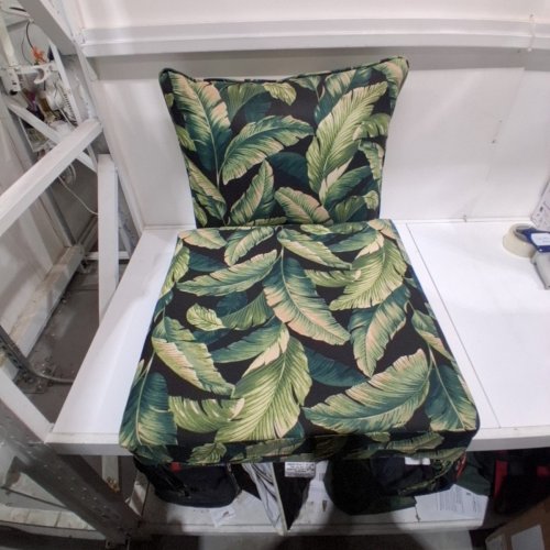 2PC ARDEN SELECTIONS PROFOAM ESSENTIALS OUTDOOR DEEP SEAT CUSHION SET - 24" X 24" X 5.7" - FLORAL (MODEL: TK08F08B-DKZ1) image 3