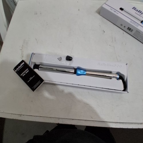 BABYLISSPRO NANO TITANIUM 1-1/4" OVAL BARREL CURLING WAND - (MODEL: BNTOW125LC) image 3