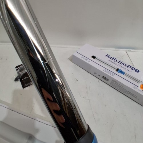 BABYLISSPRO NANO TITANIUM 1-1/4" OVAL BARREL CURLING WAND - (MODEL: BNTOW125LC) image 4