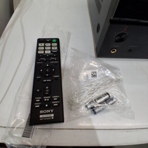 SONY 2 CHANNEL STEREO RECEIVER WITH PHONO INPUTS & BLUETOOTH - BLACK (MODEL: STR-DH190) image 5
