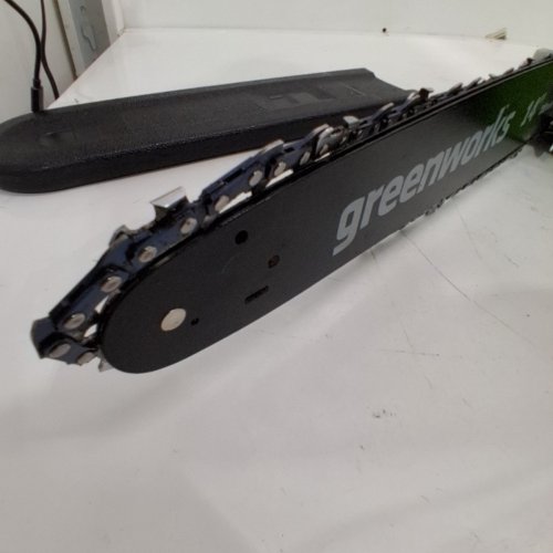 GREENWORKS CORDED ELECTRIC CHAINSAW - 10.5 AMP - 14" - BLACK/GREEN (MODEL: 20222) image 5