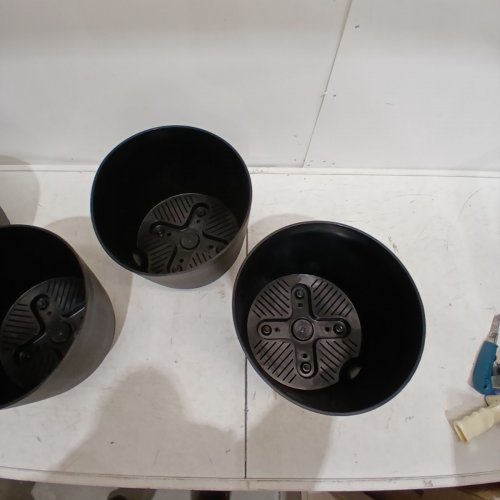 4PK ROOM ESSENTIALS INDOOR/OUTDOOR SELF WATERING PLASTIC PLANTER POT - 12" - BLACK image 4