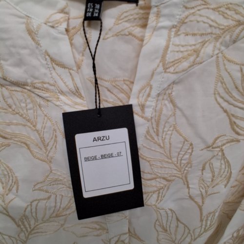WOMEN'S BARILOCHE EMBROIDERED BUTTON-UP BLOUSE - SMALL / MEDIUM - 38 - BEIGE (STYLE: ARZU) image 6