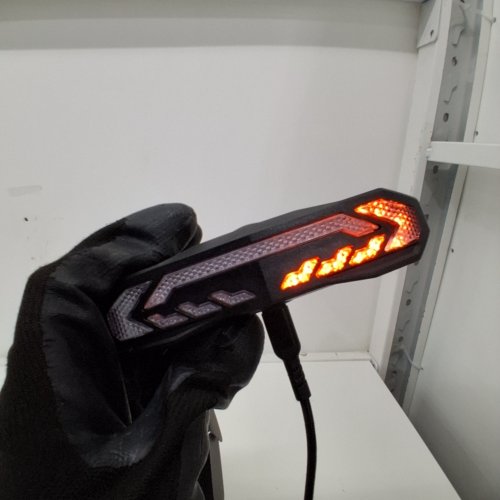 WSDCAM SMART BIKE TAIL LIGHT WITH TURN SIGNALS, BRAKE LIGHT, AND HORN - USB-C RECHARGEABLE - BLACK (MODEL: KS-SF31) image 2