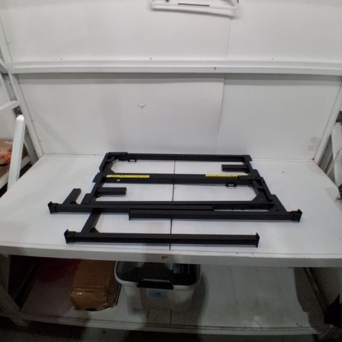 AMAZON BASICS 9-LEG SUPPORT METAL BED FRAME - QUEEN 7"- BLACK (MODEL: B07D4BD47F) image 2