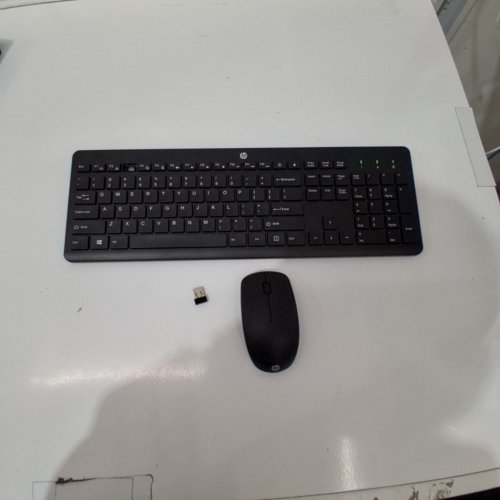 HP 230 WIRELESS KEYBOARD AND MOUSE image 3