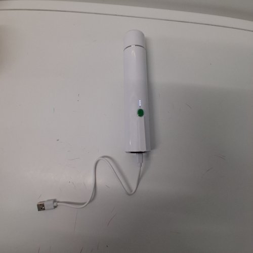 HANDHELD MINI VACUUM SEALER WITH 4 BAGS- WHITE image 2