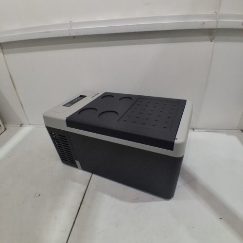EUHOMY PORTABLE CAR REFRIGERATOR WITH APP CONTROL - 18L - 12V - FROM -4° TO 68°F - BLACK/GREY (MODEL: CFC-18 / CF004-18BL-CAEH) image 7