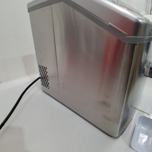 FRIGIDAIRE XL DIGITAL ICE MAKER - MAKES 40LBS/DAY - STAINLESS STEEL (MODEL: EFIC452-SS-CU) image 5