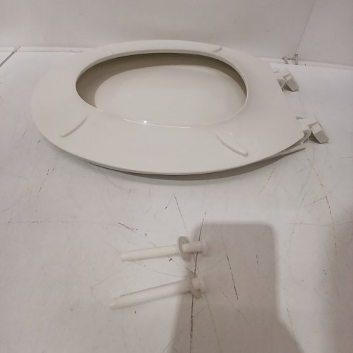 CACHET ROUND READYLATCH TOILET SEAT - 17" - WHITE image 3