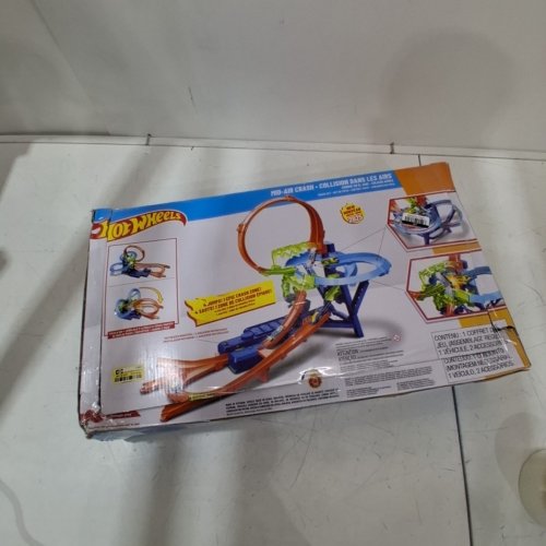 HOT WHEELS STUNT MID-AIR CRASH TRACK SET WITH 1:64 SCALE DIECAST TOY CAR & MOTORIZE BOOSTER - MULTI-COLOURED (MODEL: JKJ78 ) image 5