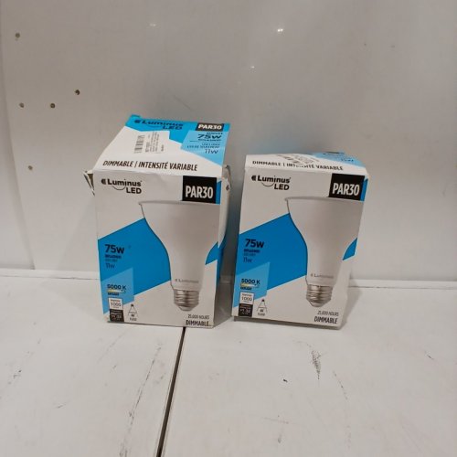 2PK LUMINUS DIMMABLE FLOOD LIGHT, 75W, E26 BASE, 5000 K, PAR30 LIGHT BULB (MODEL: PLYC4165A) image 3