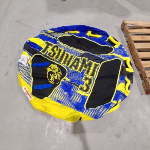 BPS TSUNAMI 3 TOWABLE TUBE - 3-PERSON - 510LBS MAX - BLUE/YELLOW image 2