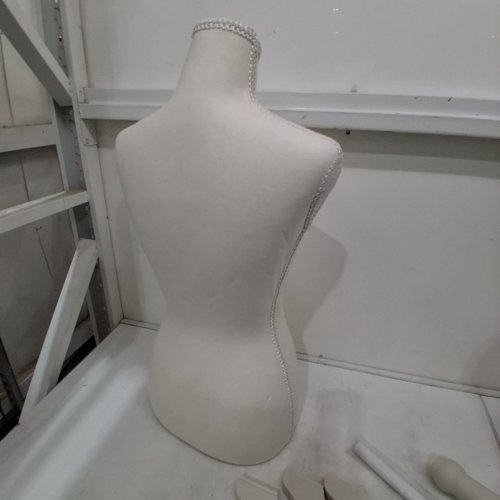 FDW FEMALE MANNEQUIN TORSO DRESS FORM SEWING STAND WITH WOODEN TRIPOD BASE - 5FT-5.6FT ADJUSTABLE HEIGHT - WHITE (MODEL: XU-F340-WHITE) image 3