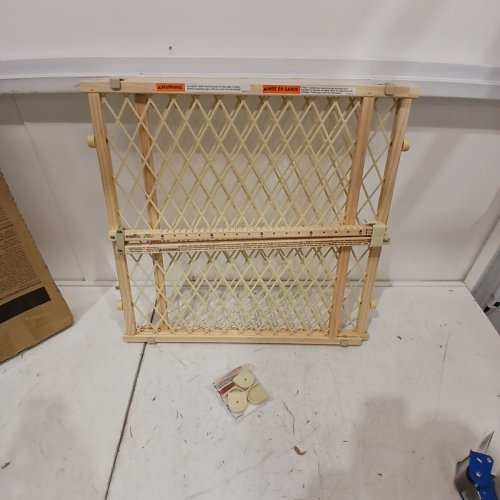 EVENFLO POSITION AND LOCK WIDE DOORWAY GATE, 26" - 42" - TAN (MODEL: 202) image 2