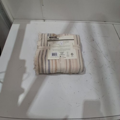 LIFE COMFORT REVERSIBLE COTTON THROW - 50" X 64" - LIGHT BLUE/ BEIGE - (MODEL: 1726023) image 2