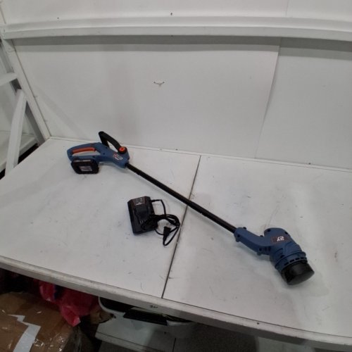 SENIX CORDLESS STRING TRIMMER / EDGER WITH BATTERY AND CHARGER- 20 V - BLUE (MODEL: GTX2-L) image 3