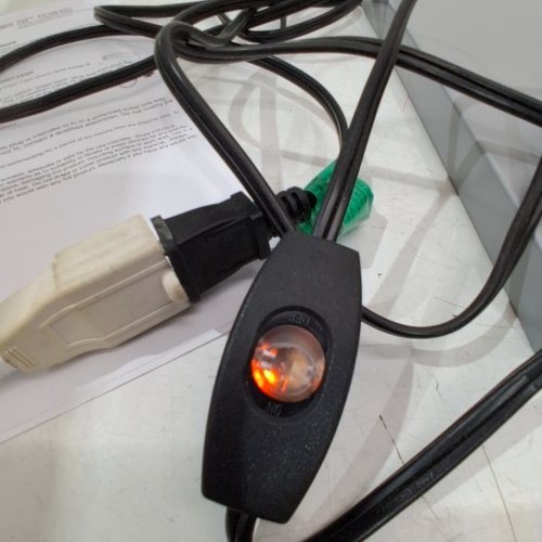 COZY PRODUCTS CL LEGS FLAT PANEL HEATER - 23" X 16" - 150W - GREY (MODEL: CL-150) image 2