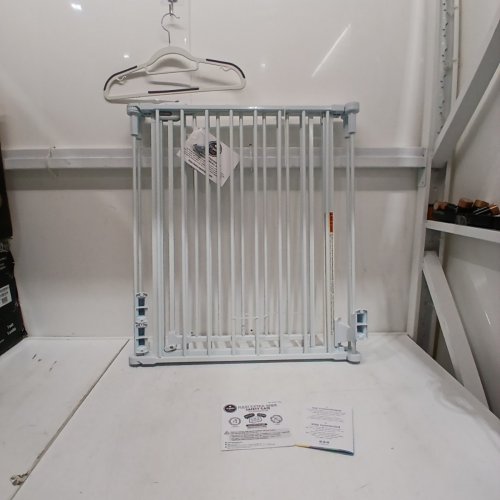 REGALO FLEXI EXTRA WIDE METAL WALK THROUGH SAFETY GATE - 28" - 76" X 30" - WHITE (MODEL: 1175 DS) image 2