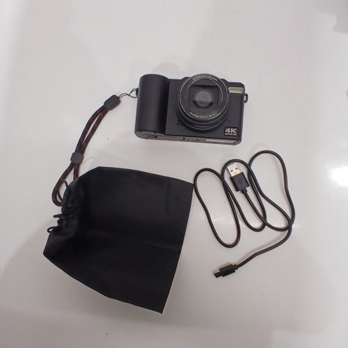 LEMECRAZY 4 K DIGITAL CAMERA WITH 180° FLIP SCREEN, 18X UHD AUTO FOCUS - 64MP - BLACK image 3