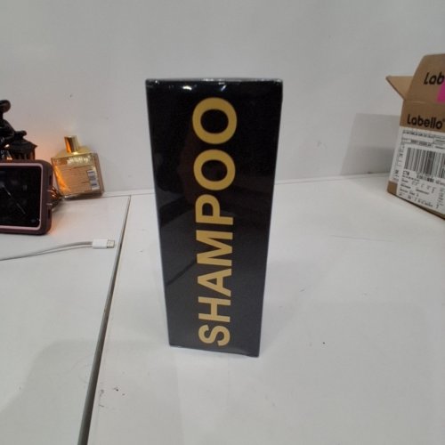 SHAMPOO image 2