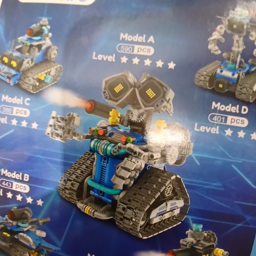 590PC SILLBIRD STEM EDUCATIONAL ROBOT BUILDING KIT WITH REMOTE CONTROL, 2.4GHZ RC VEHICLE - FOR AGES 8-14 (MODEL: ROBOT A) image 2