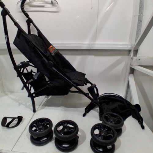 SUMMER 3DLITE+ CONVENIENCE STROLLER, LIGHTWEIGHT - MATTE BLACK (MODEL: 32843) image 2