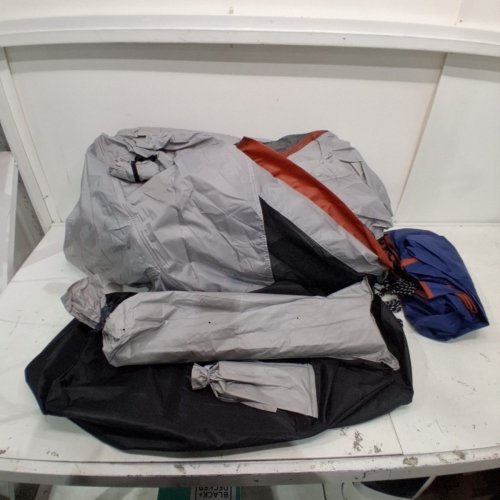 UNP 6 PERSON SUV CAMPING TENT - 10FT X 9FT X 78" - GREY - (MODEL: UNP-100978CT) image 3