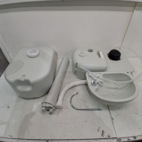 SERENELIFE PORTABLE CAMPING SINK (SLCASN18) image 2