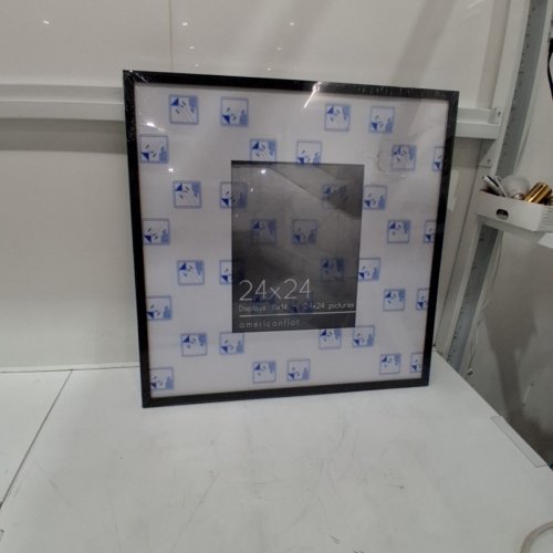 AMERICANFLAT PICTURE FRAME WITH POLISHED PLEXIGLASS - 24" X 24" image 2