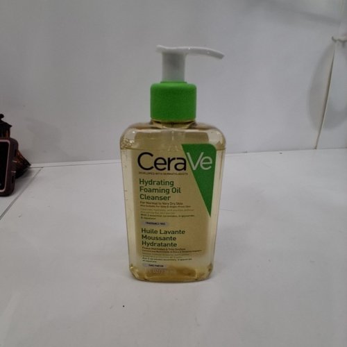 CERAVE HYDRATING FOAMING OIL CLEANSER - 236 ML image 4