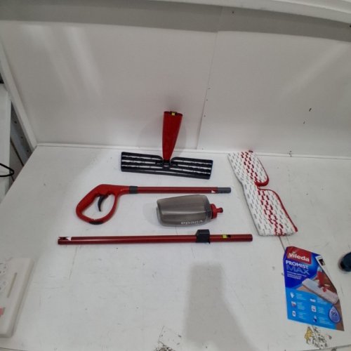 VILEDA PROMIST MAX MICROFIBRE SPRAY MOP image 2
