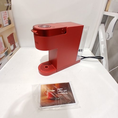 KEURIG K-SLIM SINGLE SERVE COFFEE MAKER - RED (MODEL: K900) image 3