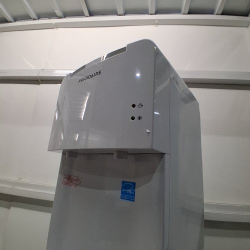 FRIGIDAIRE TOP-LOAD WATER COOLER/DISPENSER - FITS 3-5 GALLON BOTTLES - WHITE (MODEL: EFWC498) image 2